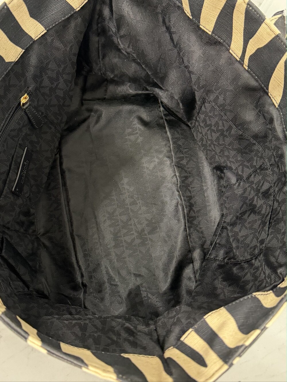 Michael Kors Black & Beige Zebra-Print Tote with MK Charm - Picture 4 of 11